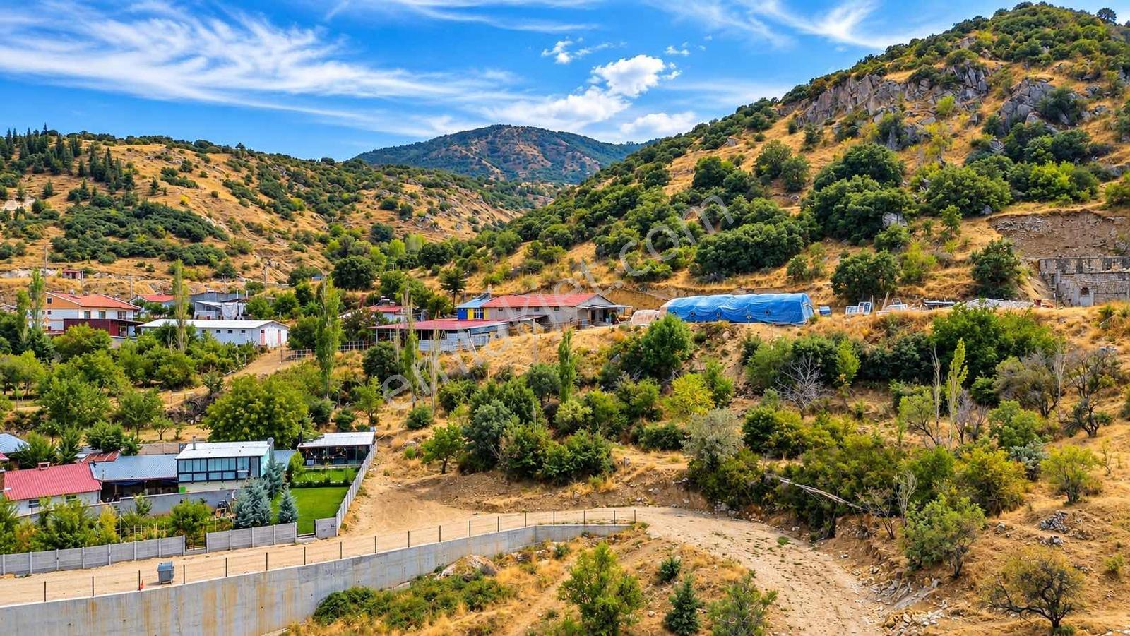 Erkmen De Üç Kat İmarlı Kupon Arsa — fotoğraf 2