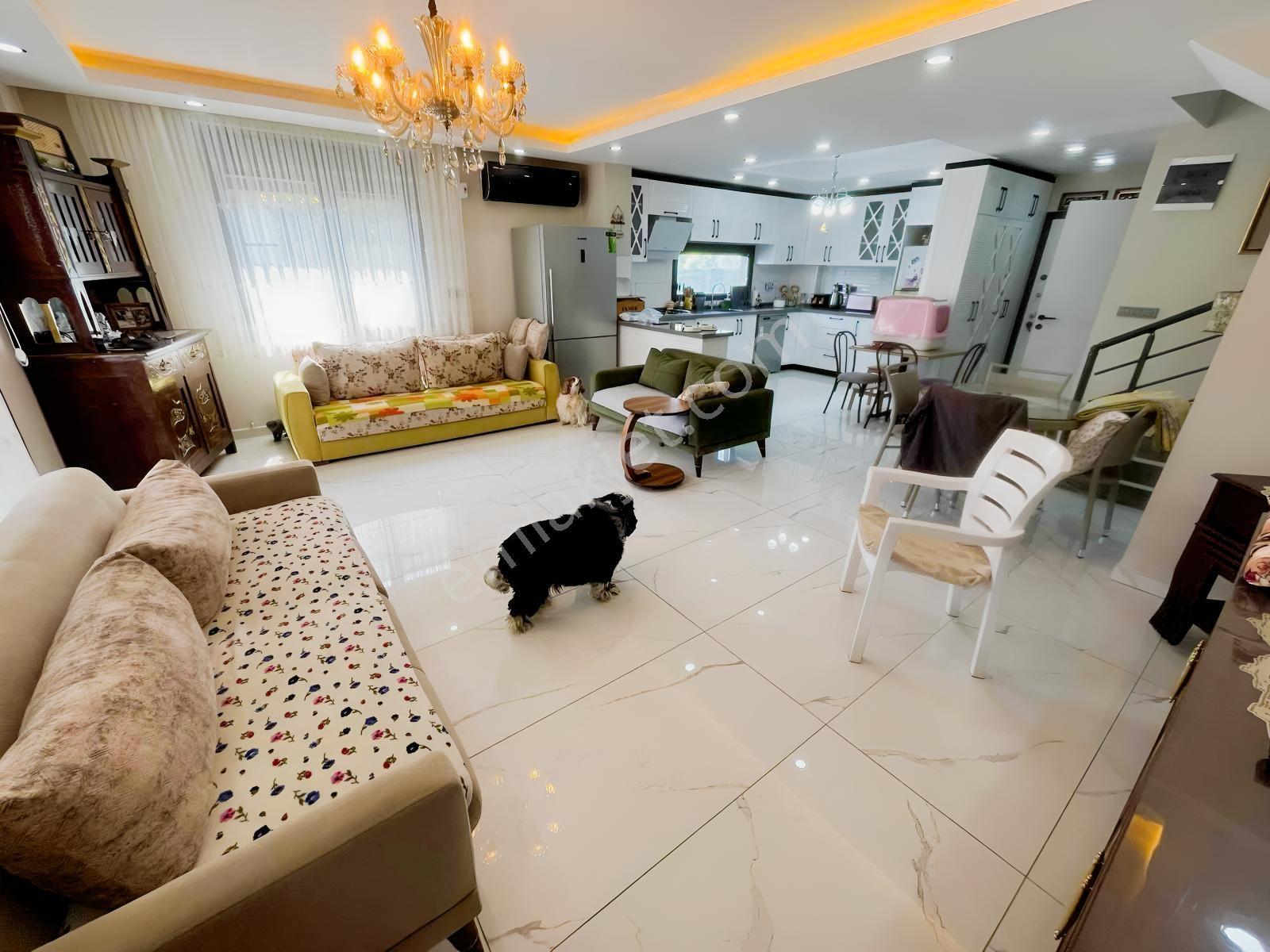Dağlı !gayrimenkul'den|geniş Bahçeli|lüks|3+1|villa!! — fotoğraf 4