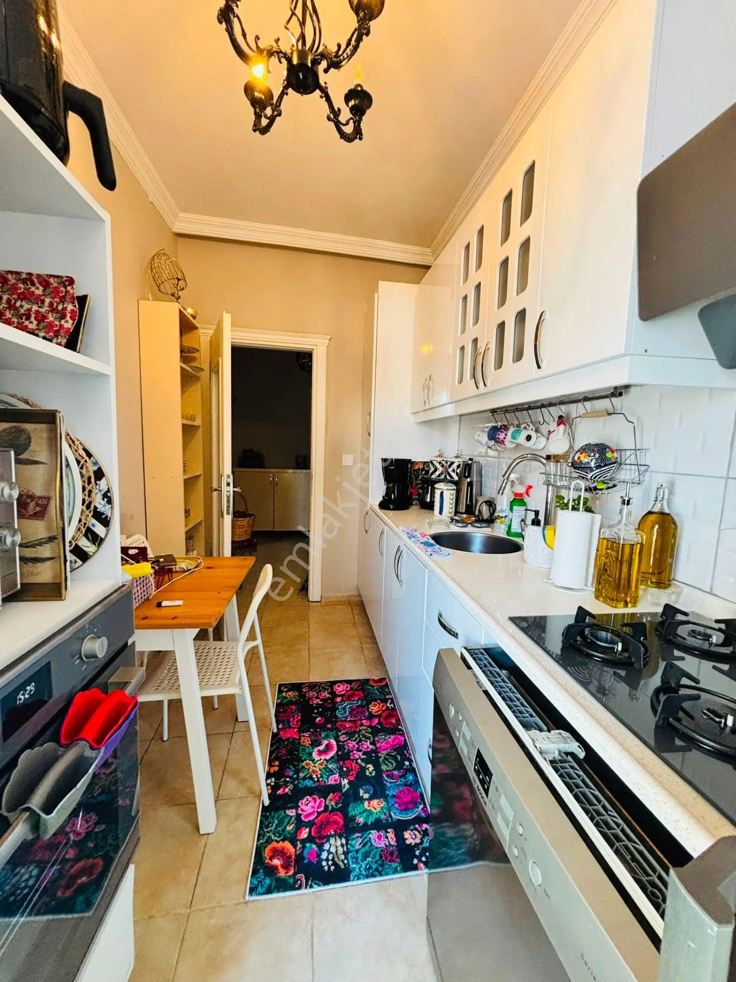 Mertcan'dan Marmaraya Ve Sahile Yürüme Balkonlu Fırsat 2+1 Daire — fotoğraf 10