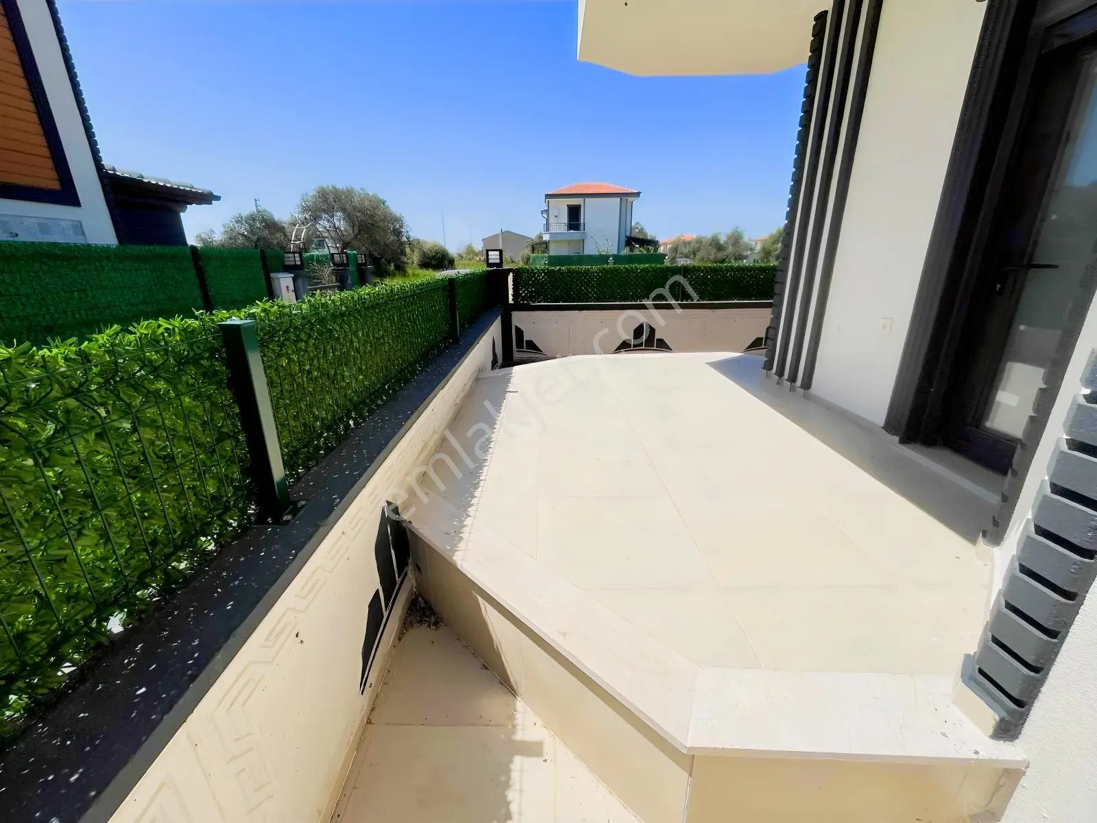 Dağlı Gayrimenkul'den Müstakil Geniş Bahçeli 3+1 Sıfır Villa — fotoğraf 8