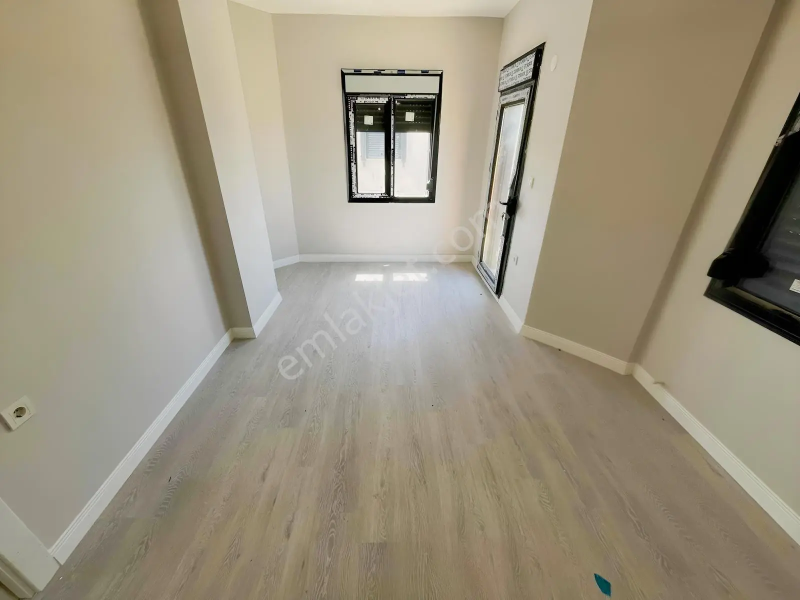 Dağlı Gayrimenkul'den Müstakil Geniş Bahçeli 3+1 Sıfır Villa — fotoğraf 20