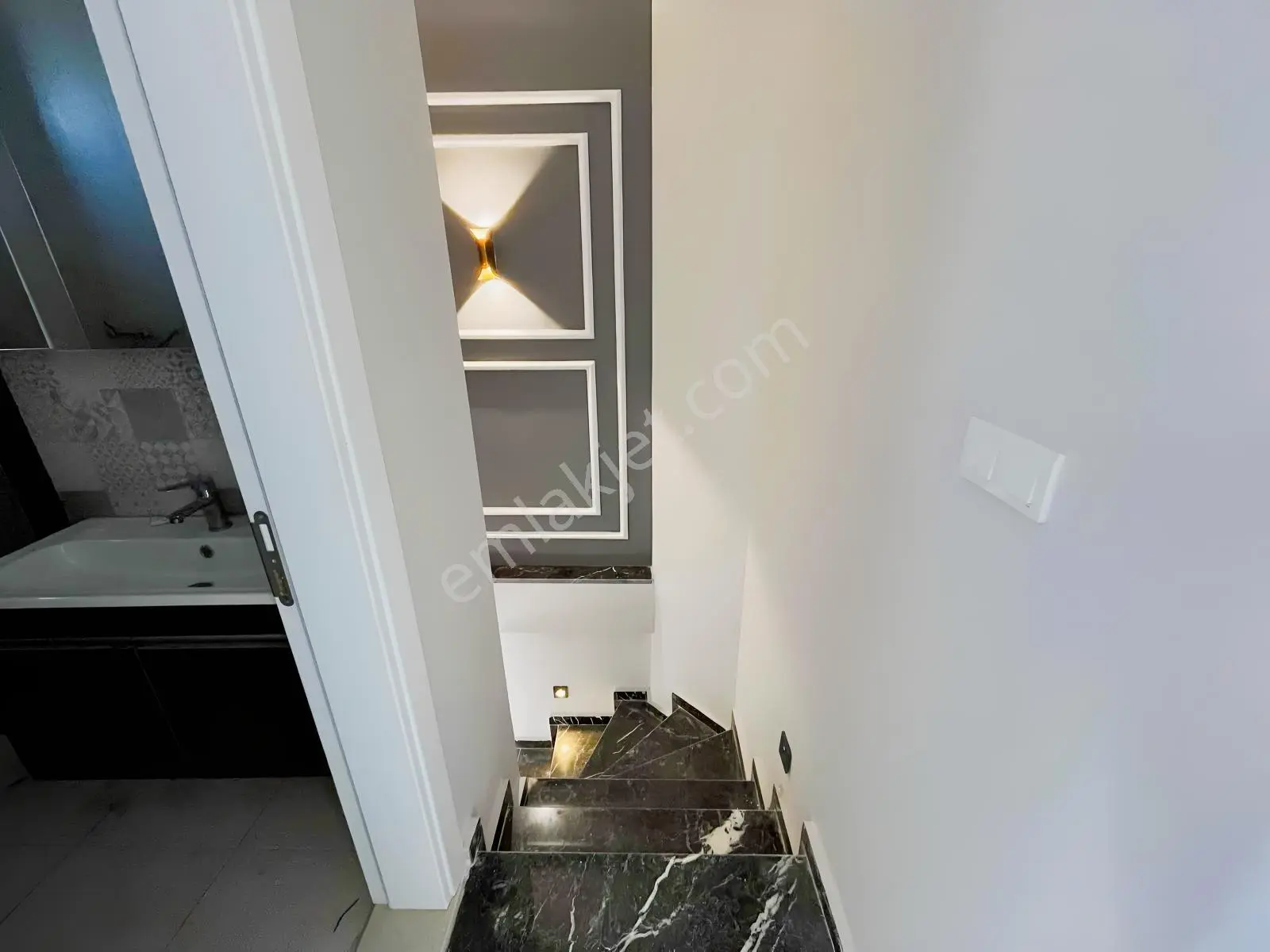 Dağlı Gayrimenkul'den Müstakil Geniş Bahçeli 3+1 Sıfır Villa — fotoğraf 23