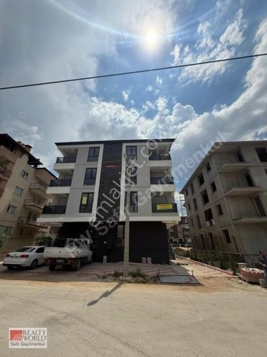 Ön Cephe Full Beyan Şehir Hastanesine 200 Mt 1+1 Apart Balkonlu