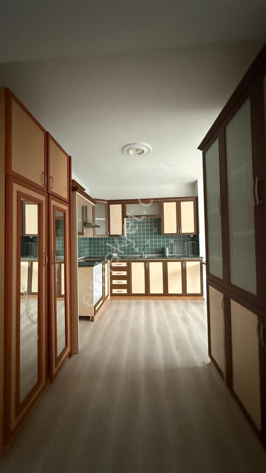 Şehrin Merkezi Çiftlik Caddesinde Manzaralı 5+2 Dubleks Daire — fotoğraf 25