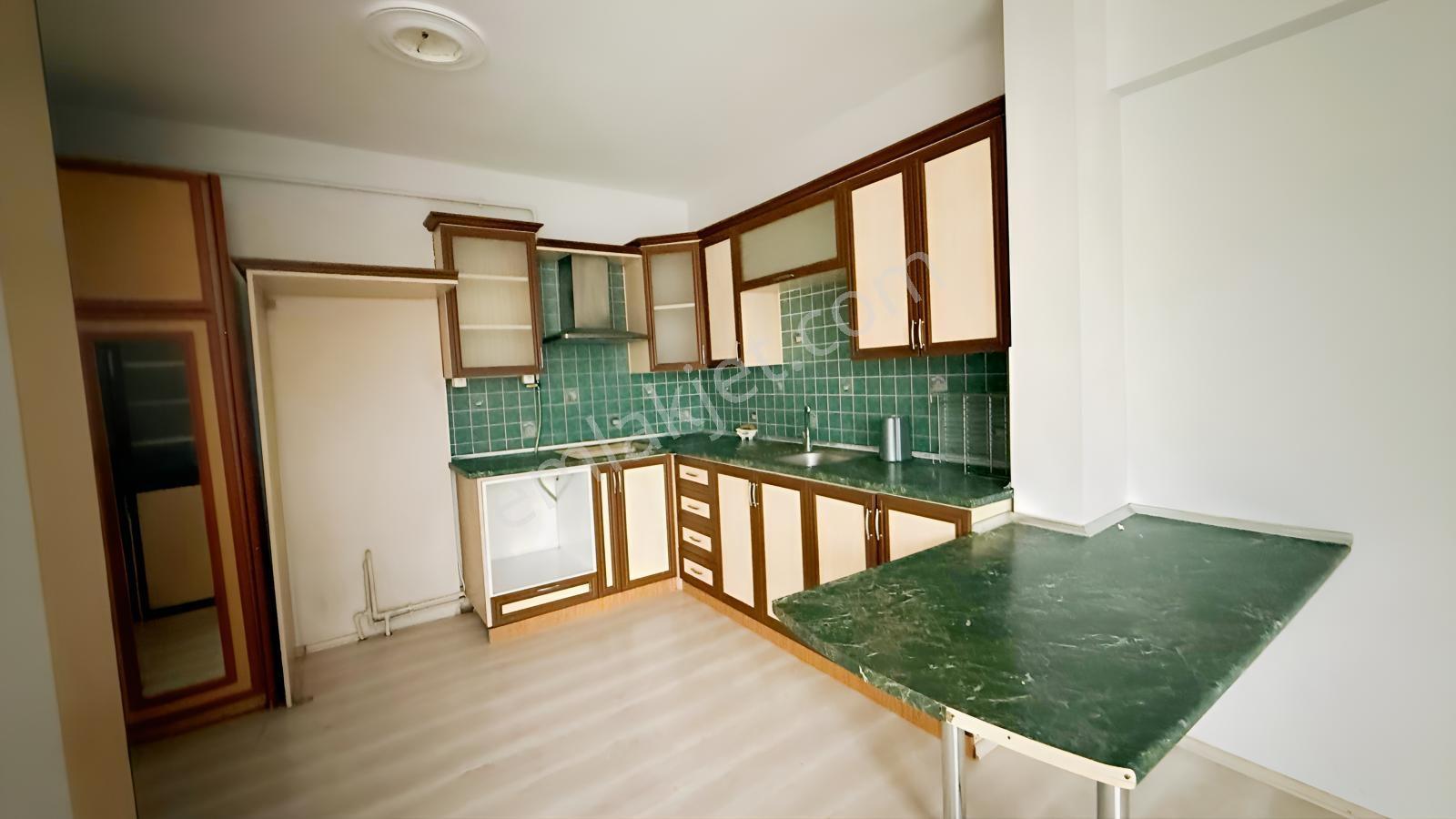 Şehrin Merkezi Çiftlik Caddesinde Manzaralı 5+2 Dubleks Daire — fotoğraf 29