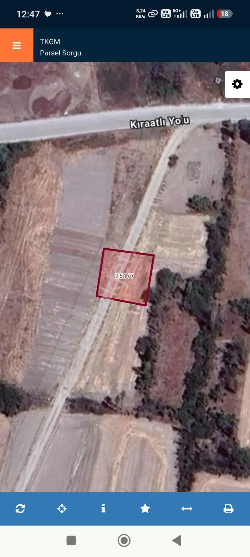 Burdur Hacılar Karayer’de Yola Cepheli 306,25 M² Sulak Tarla — fotoğraf 2
