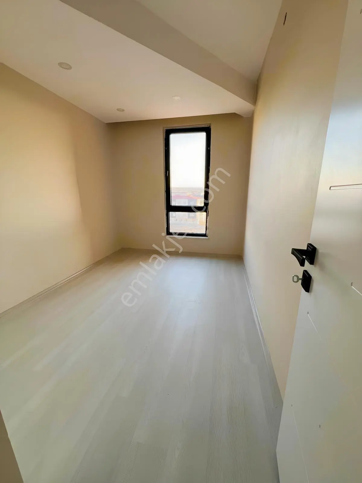 Batıkent Sitesinde Satılık Lüx Daire — fotoğraf 11