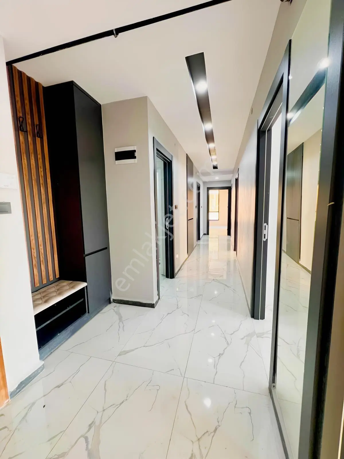 Batıkent Sitesinde Satılık Lüx Daire — fotoğraf 19