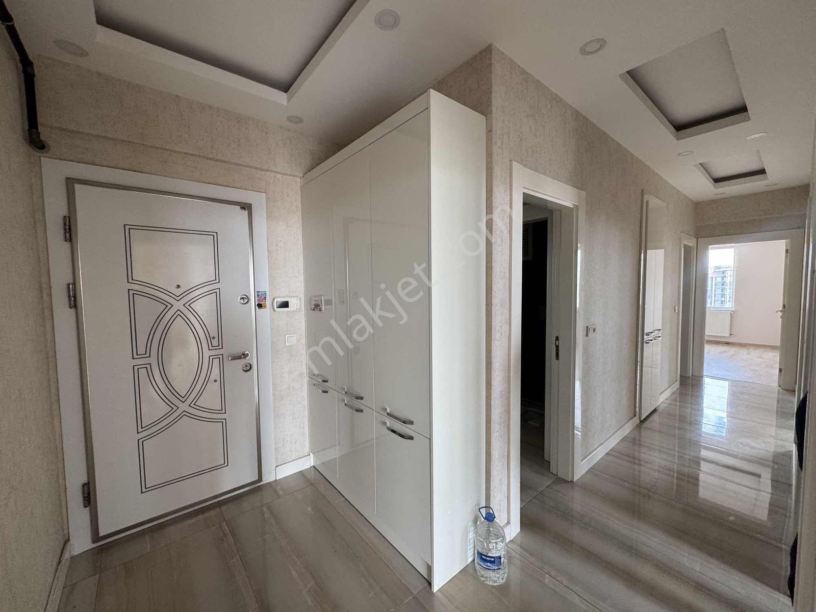 Beykent Mah Muhteşem Konumuyla Satılık Masrafsız 2+1 Daire — fotoğraf 3