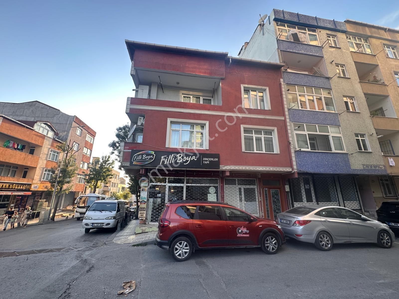 Mahmutbeyde Kaçırılmayacak Fırsat Satılık Köşe Bina — fotoğraf 3