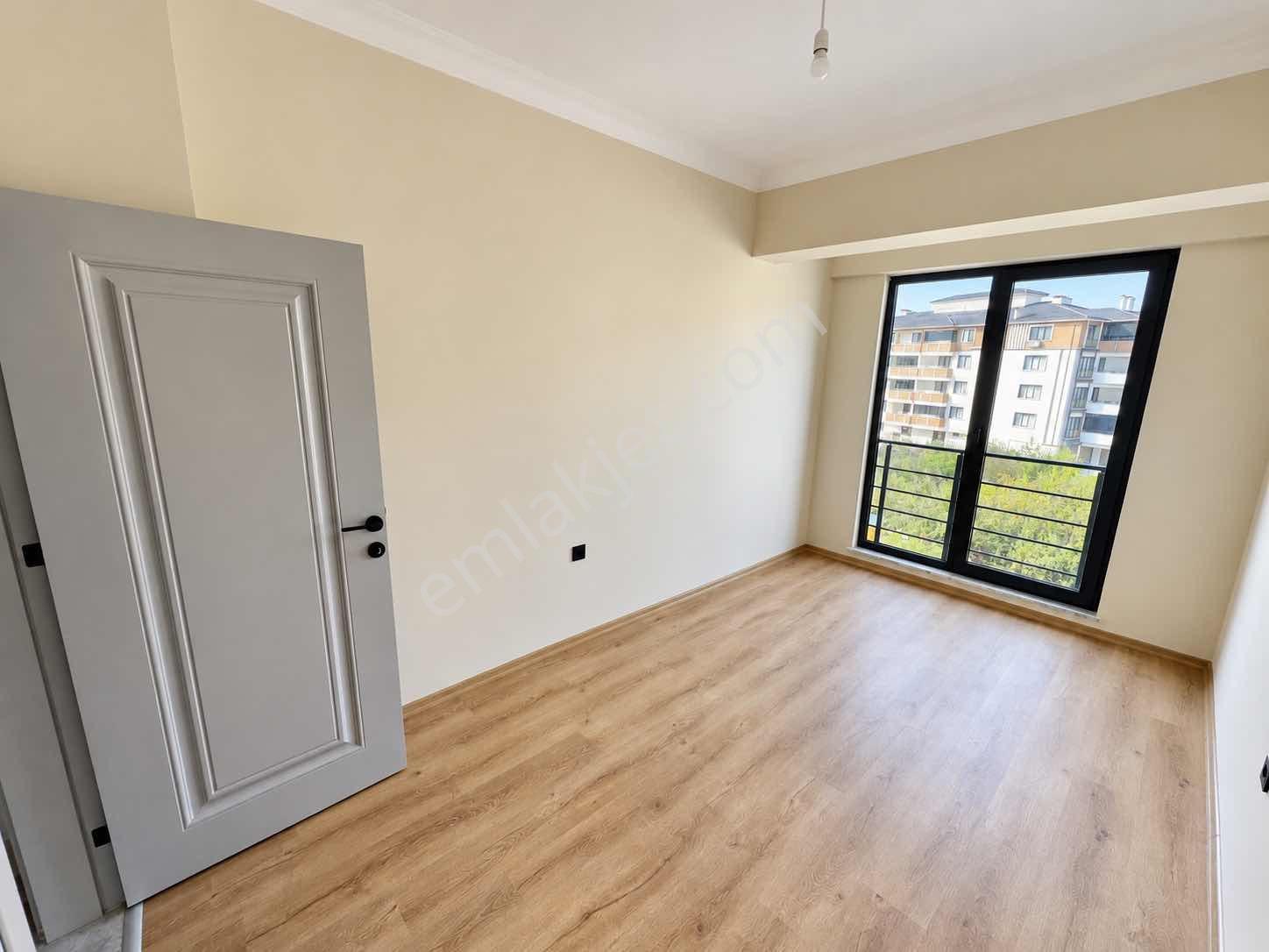 Merkez Karaköy Satılık Sıfır 3+1 Daire Ara Kat Ön Cephe — fotoğraf 22