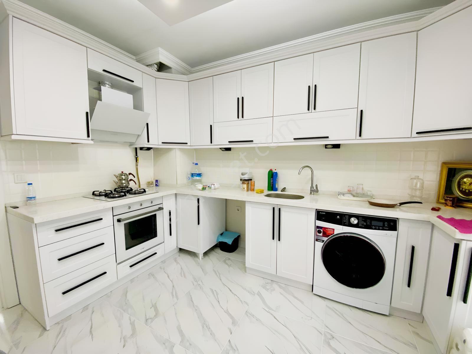 Au-emek Mh.ziya Gökalp Cd.üzeri 3.kat 110m2 Asansörlü 2+1 Daire — fotoğraf 4