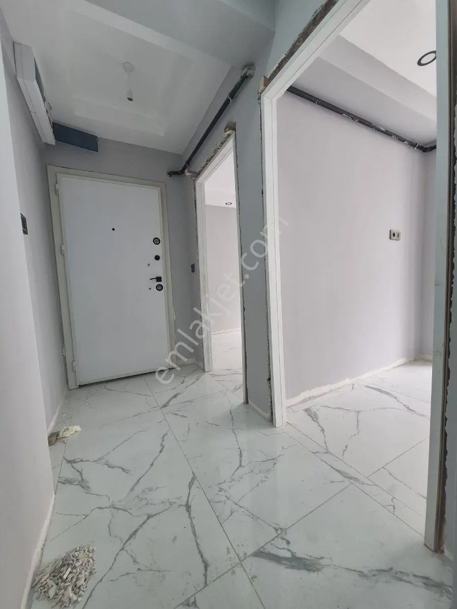 Au Çamlıca Mah. Tombakzade Blv. Yakını 1+1 Fırsat Apart — fotoğraf 11