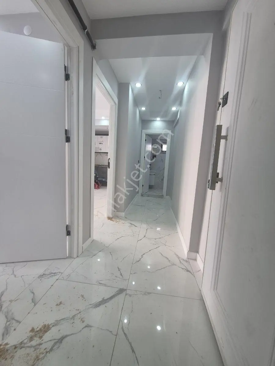 Au Çamlıca Mah. Tombakzade Blv. Yakını 1+1 Fırsat Apart — fotoğraf 18