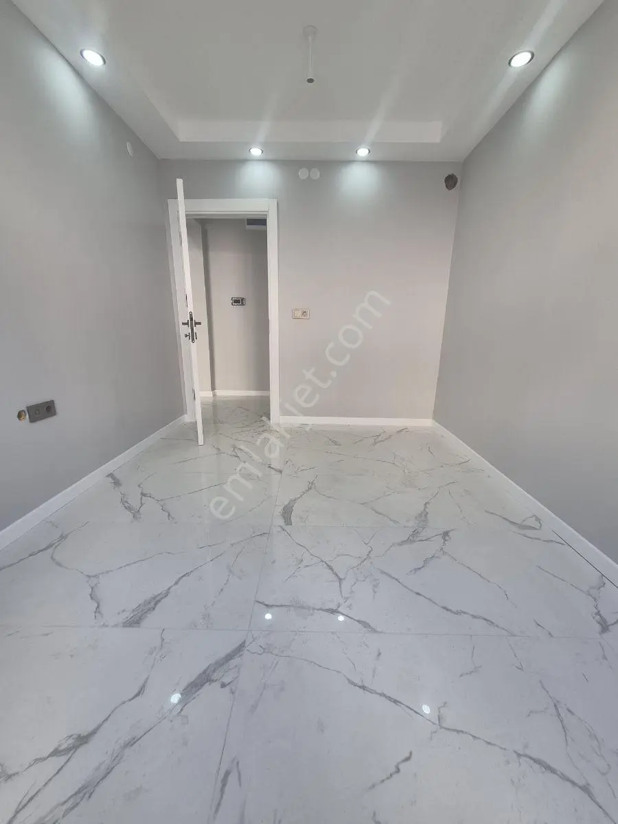Au Çamlıca Mah. Tombakzade Blv. Yakını 1+1 Fırsat Apart — fotoğraf 21