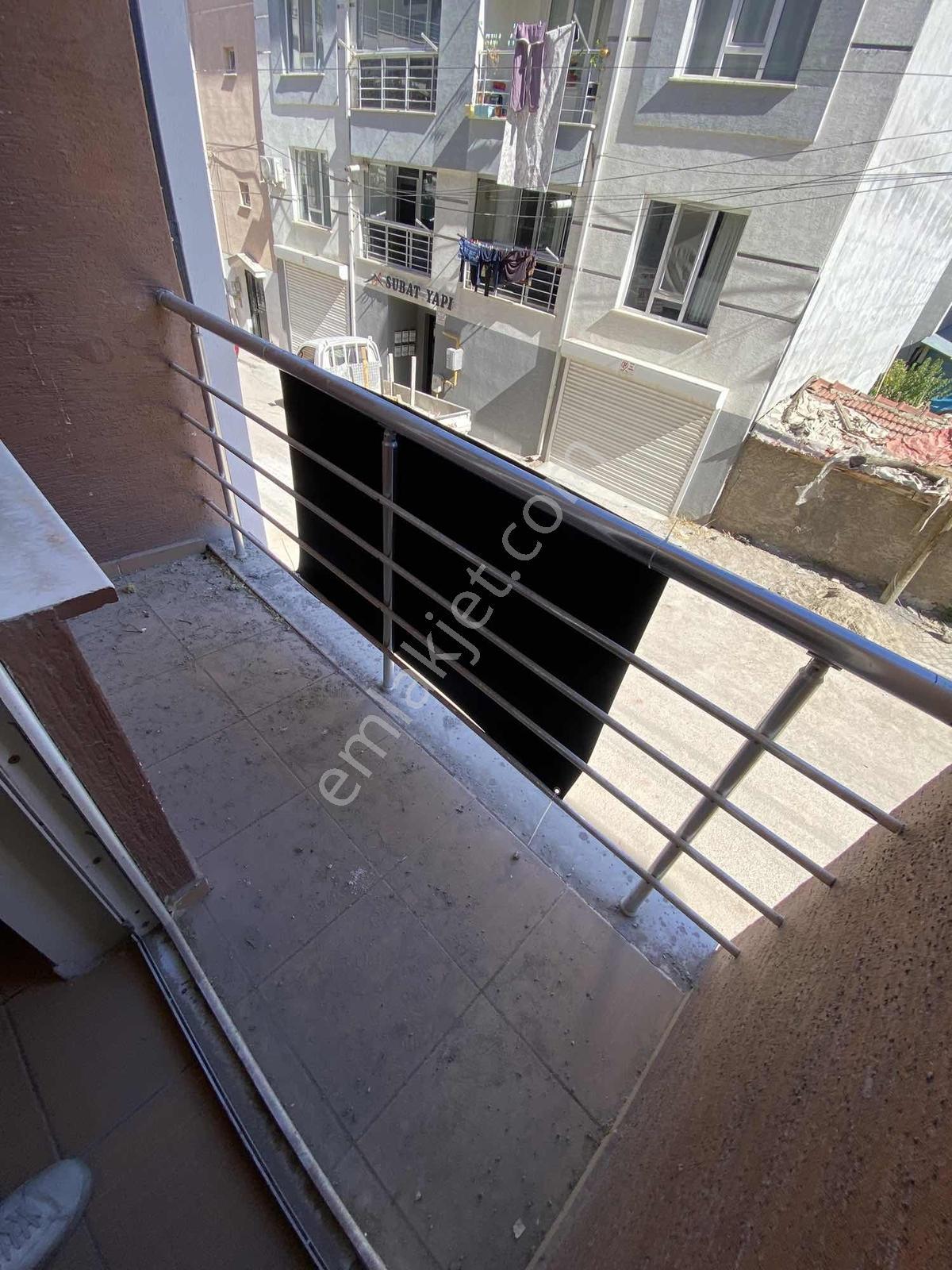 Au-emek Mah.ertaş Caddesine 50m Mesafede Satılık 2+1 Daire — fotoğraf 4