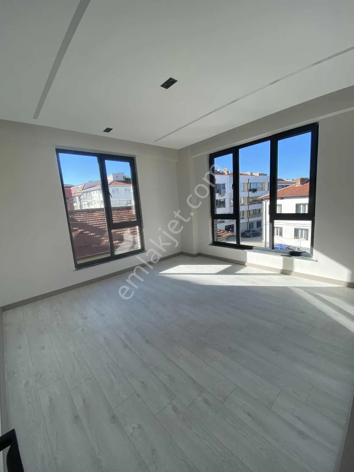 Au-şirintepe Mh.anadolu Üni.yakını Köşe Bina 2+0 Lüx Apart Daire — fotoğraf 2