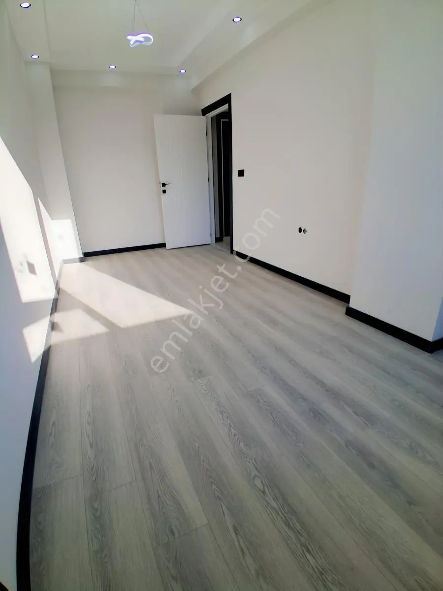 Ar-054 Şirintepe Mah. 3+1 140m2 Yunus Emre Spor Kompleksi Yakını — fotoğraf 18