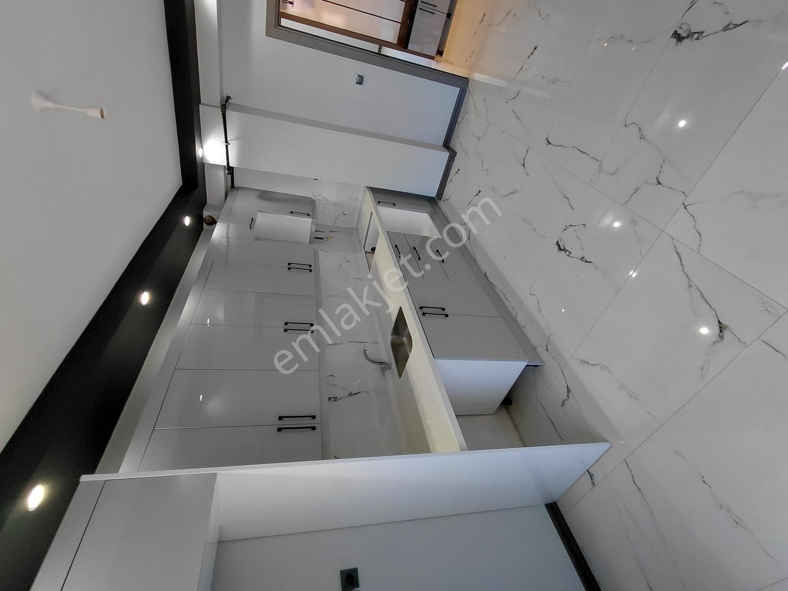 Lt-desticiler Çamlıca Mah. Özel Garajlı Ebv. Banyolu 3+1 Daire — fotoğraf 4