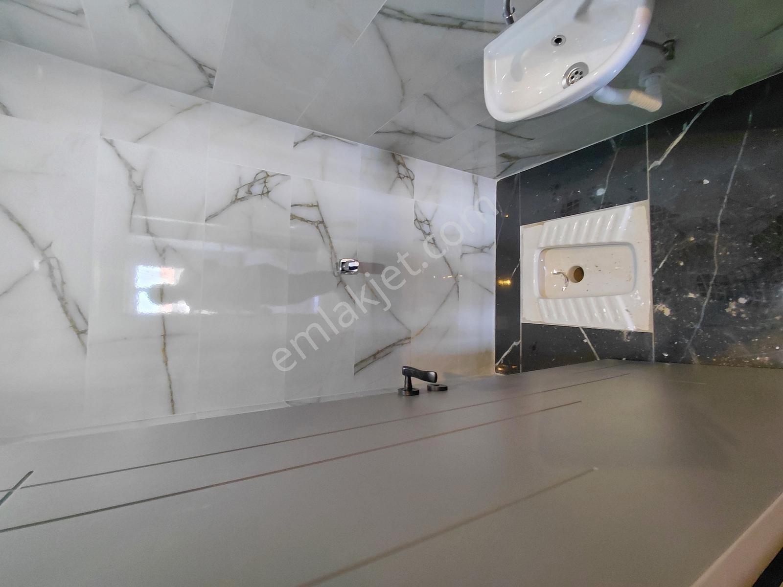 Lt-desticiler Çamlıca Mah. Özel Garajlı Ebv. Banyolu 3+1 Daire — fotoğraf 12