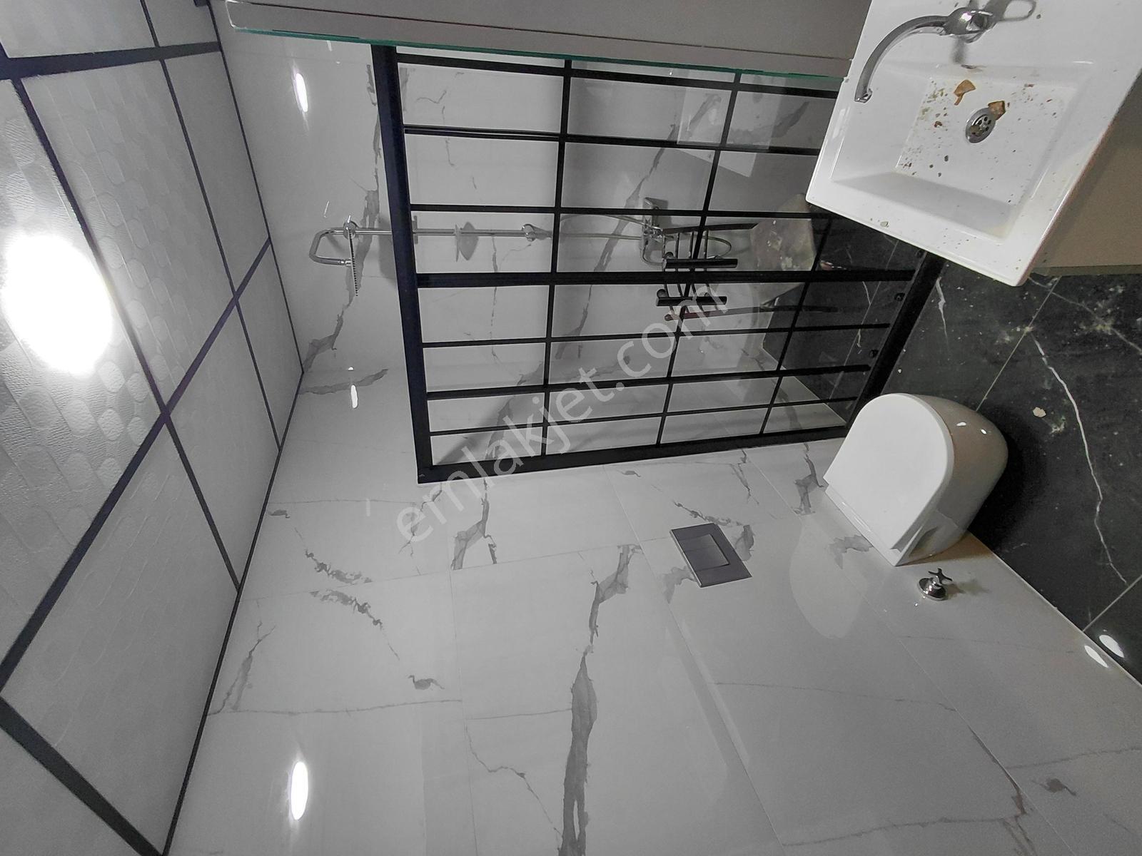 Lt-desticiler Çamlıca Mah. Özel Garajlı Ebv. Banyolu 3+1 Daire — fotoğraf 13