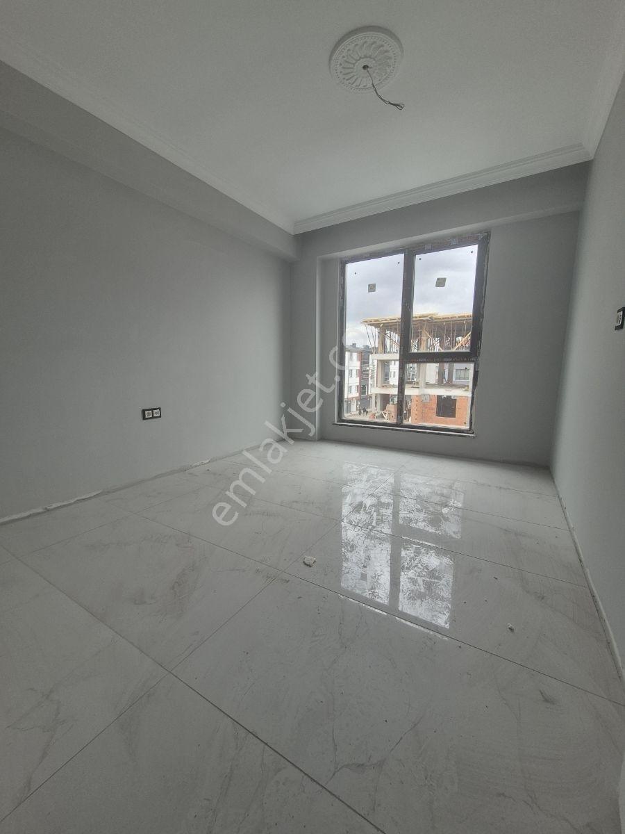 Lt-237 Kafkas Cd. Yanı -özel Garajlı- Kat Seçenekli 3+1 Daireler — fotoğraf 10