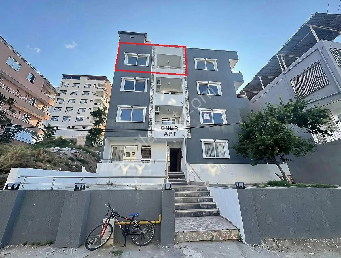 İsmet İnönü Mahallesinde Satılık 3+1 Dogalgazlı Daire