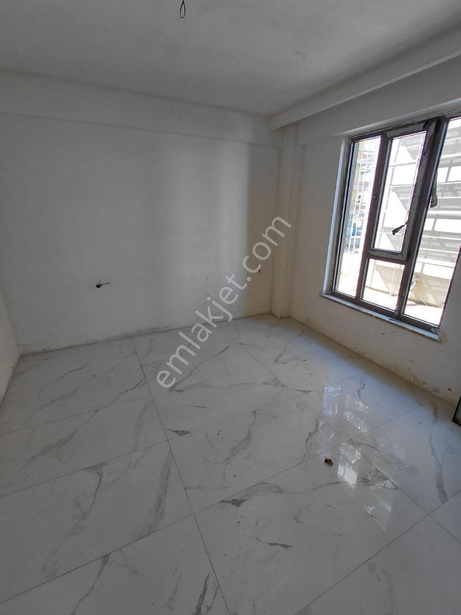 Lt-yaşar Kemal Bulvarı Site İçi Aralık Teslim 2+1 Daireler — fotoğraf 10