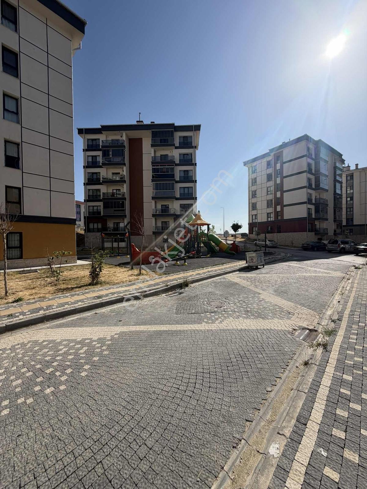 Ad-desticiler Mamuca Ihlamurkent Toki 3. Etap 2+1 — fotoğraf 3