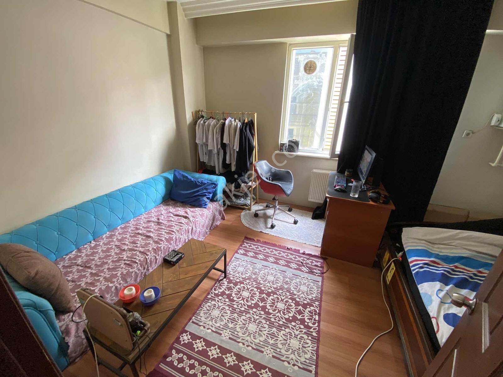 Au-yenibağlar Mahallesi Karargah Sokakta Asansörlü 1+1 Daire — fotoğraf 2
