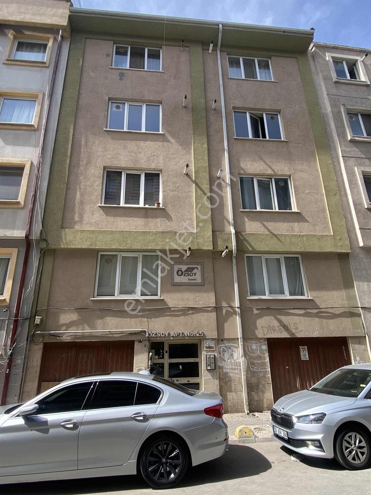 Au-yenibağlar Mahallesi Karargah Sokakta Asansörlü 1+1 Daire — fotoğraf 13