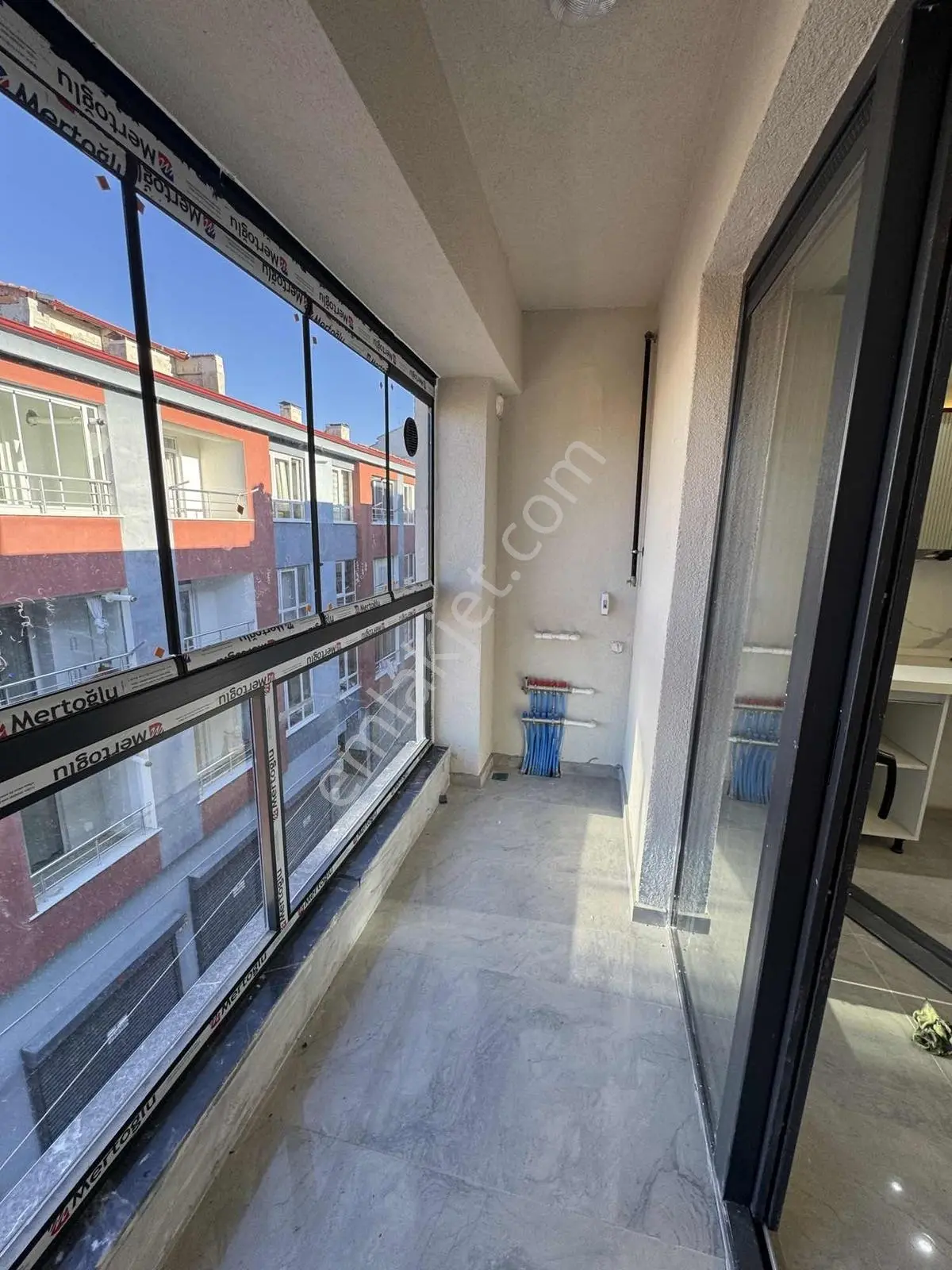 Eı-şirintepe Mah Ebeveyn Banyolu 100 Mt2 2+1 Daire — fotoğraf 8