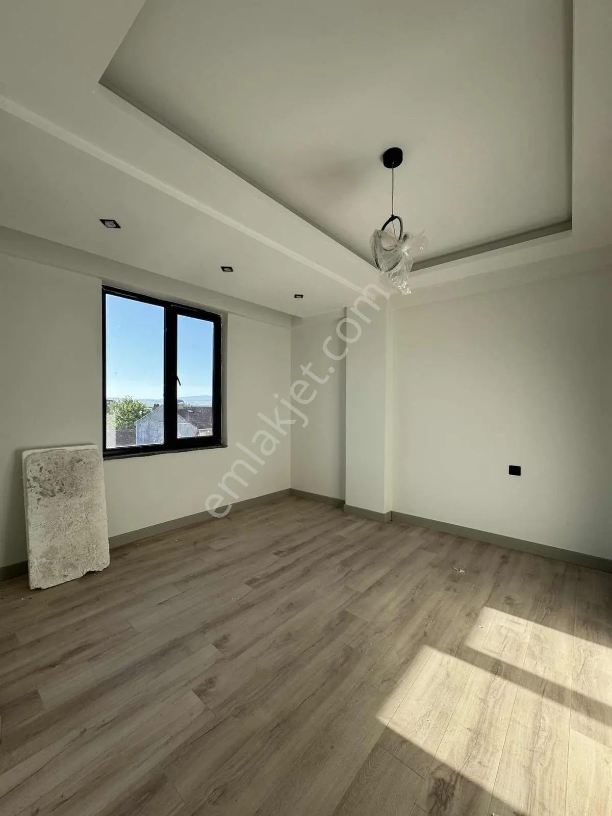 Eı-şirintepe Mah Ebeveyn Banyolu 100 Mt2 2+1 Daire — fotoğraf 10