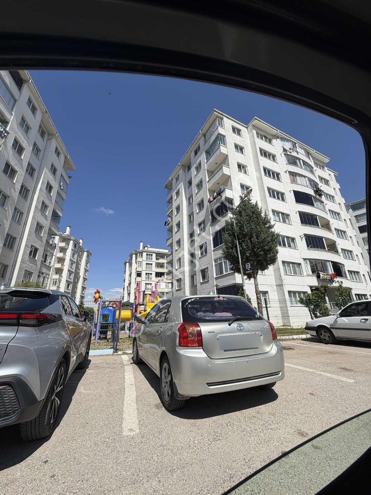 As-erenköy Tokilerde Satılık Fırsat 2+1 Çift Balkon Daire — fotoğraf 13