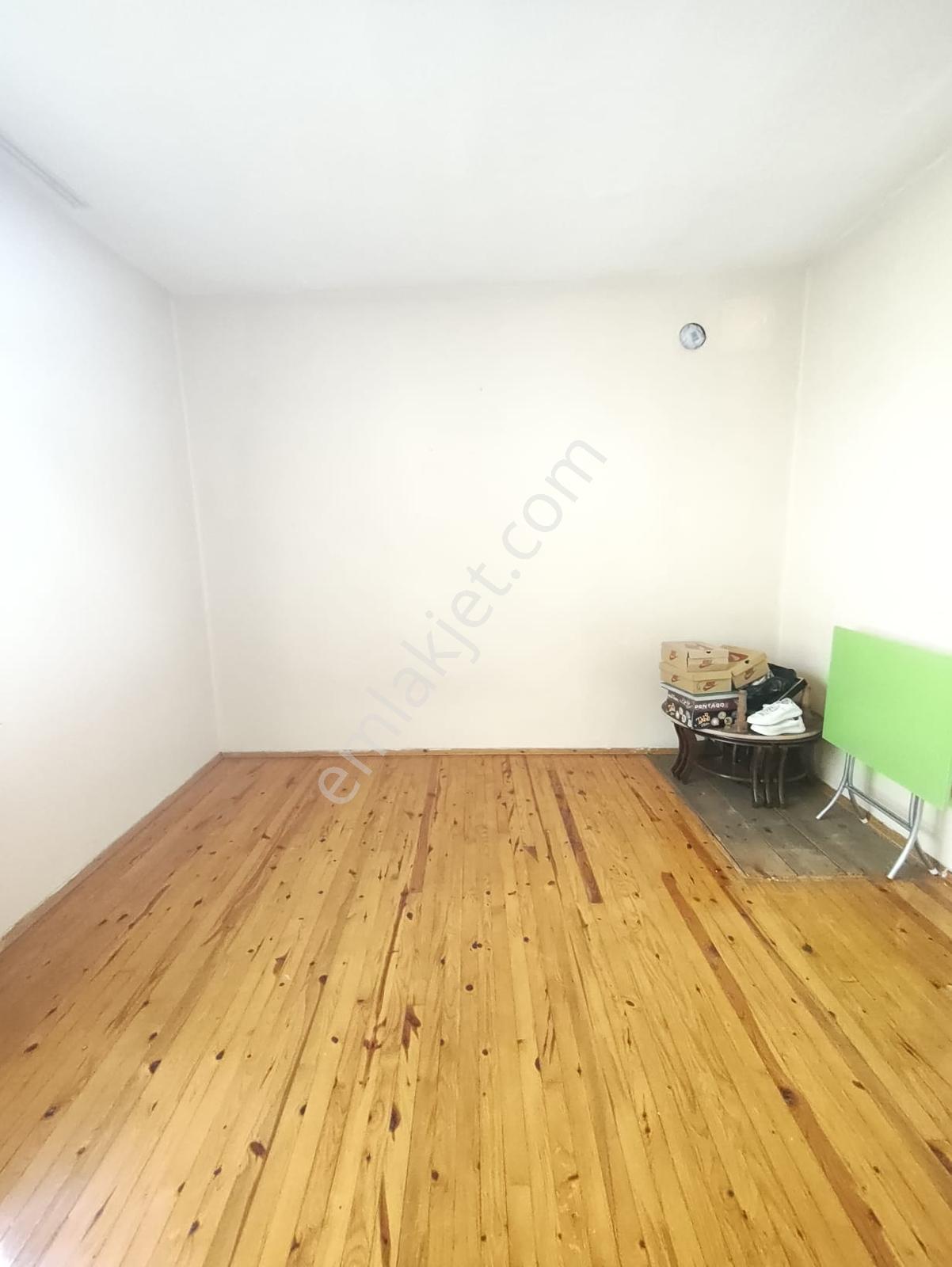 Şehrin Merkezinde 3+1 Bakımlı Satılık Daire — fotoğraf 10