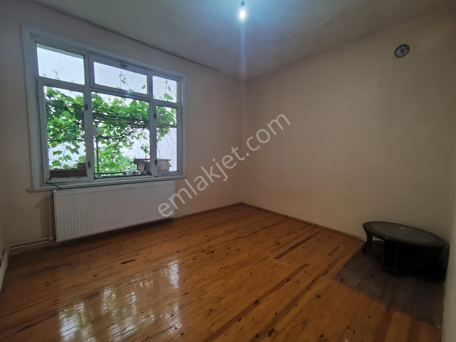 Şehrin Merkezinde 3+1 Bakımlı Satılık Daire — fotoğraf 13
