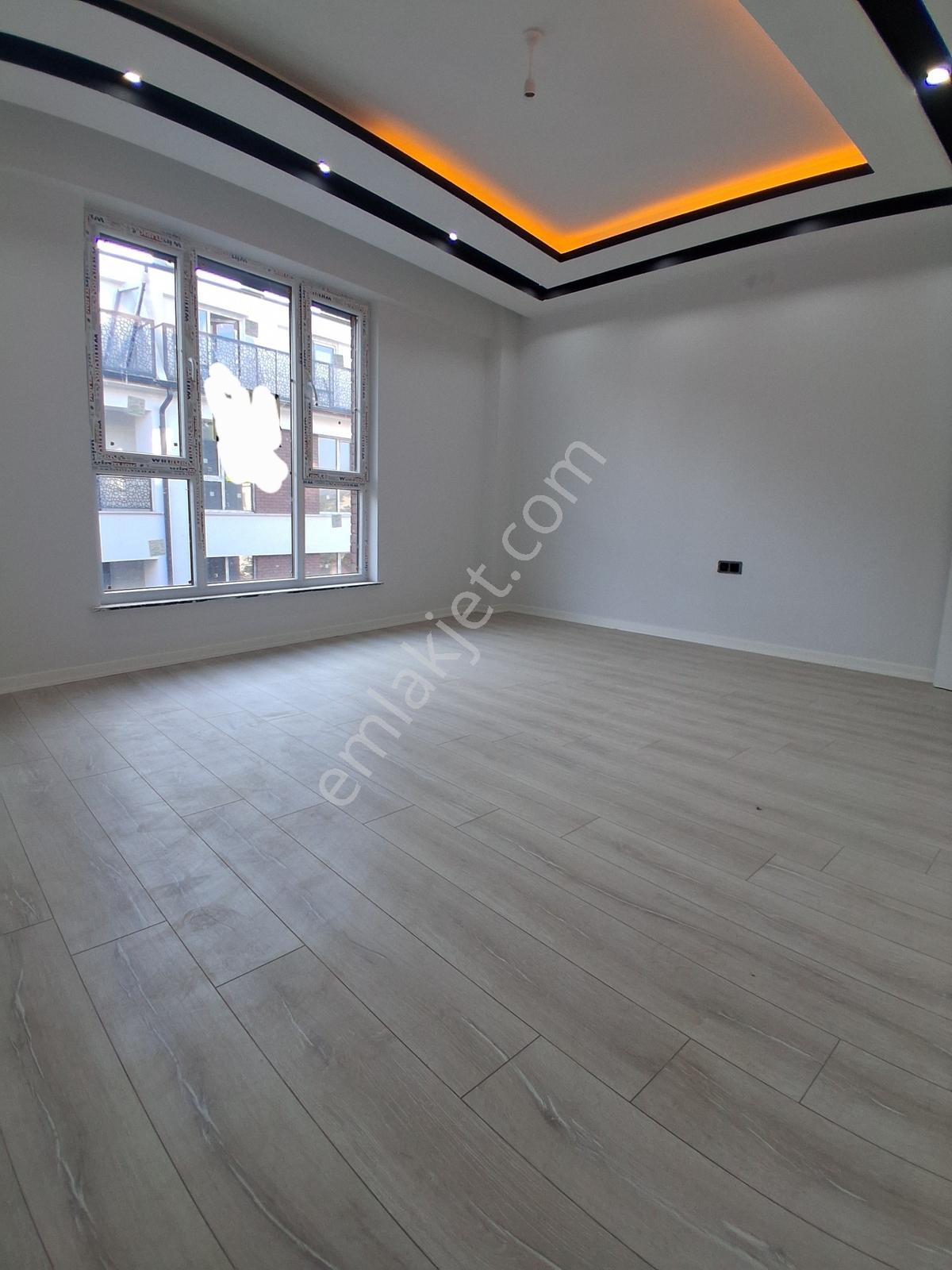 Ar-041 Esentepe Mah.2+1 100m2 Emniyet Yakını Ebeveyn Banyolu — fotoğraf 8