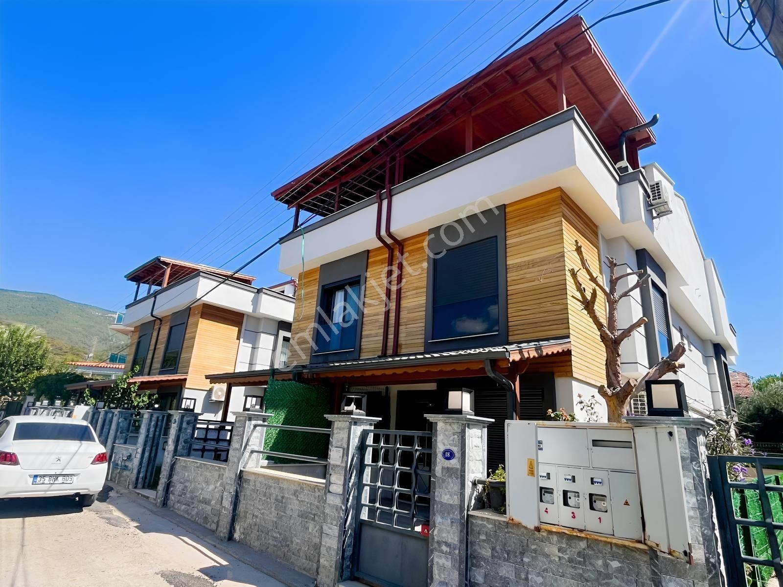 Gökçenden Ortamahalle'de Denize 400mt 3+1 Villa!!! — fotoğraf 2