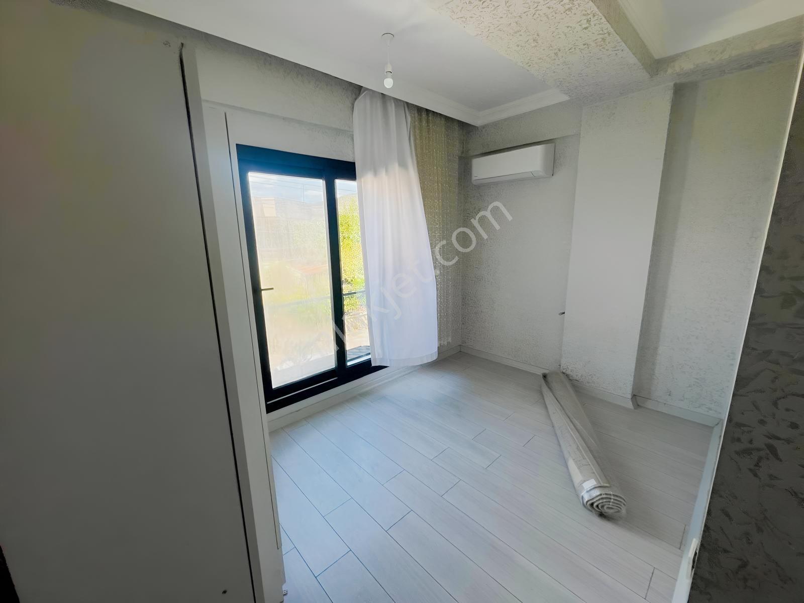 Gökçenden Ortamahalle'de Denize 400mt 3+1 Villa!!! — fotoğraf 9