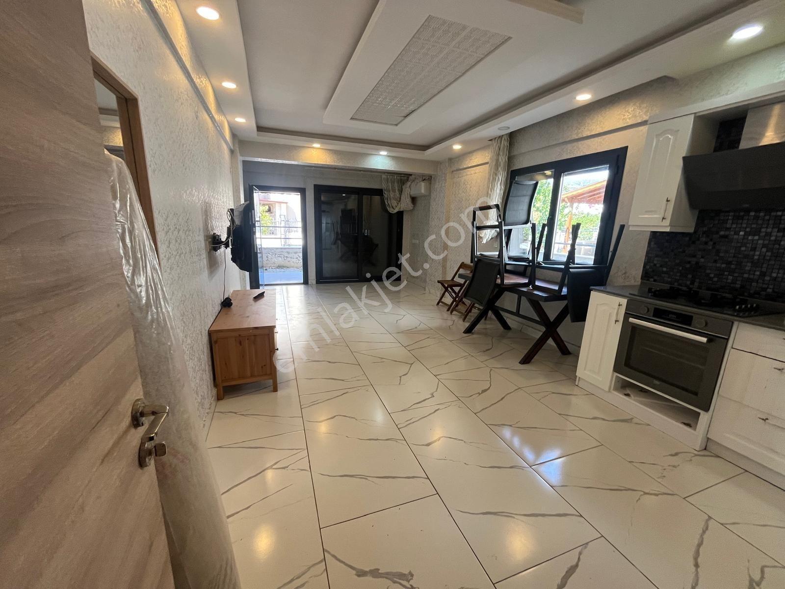Gökçenden Ortamahalle'de Denize 400mt 3+1 Villa!!! — fotoğraf 14
