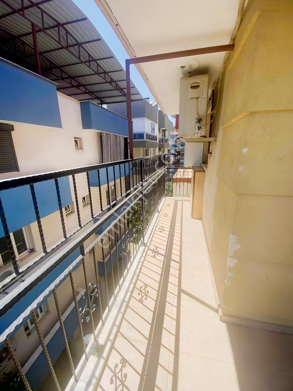 Girne Mahallesinde Satılık 2+1 Daire — fotoğraf 6