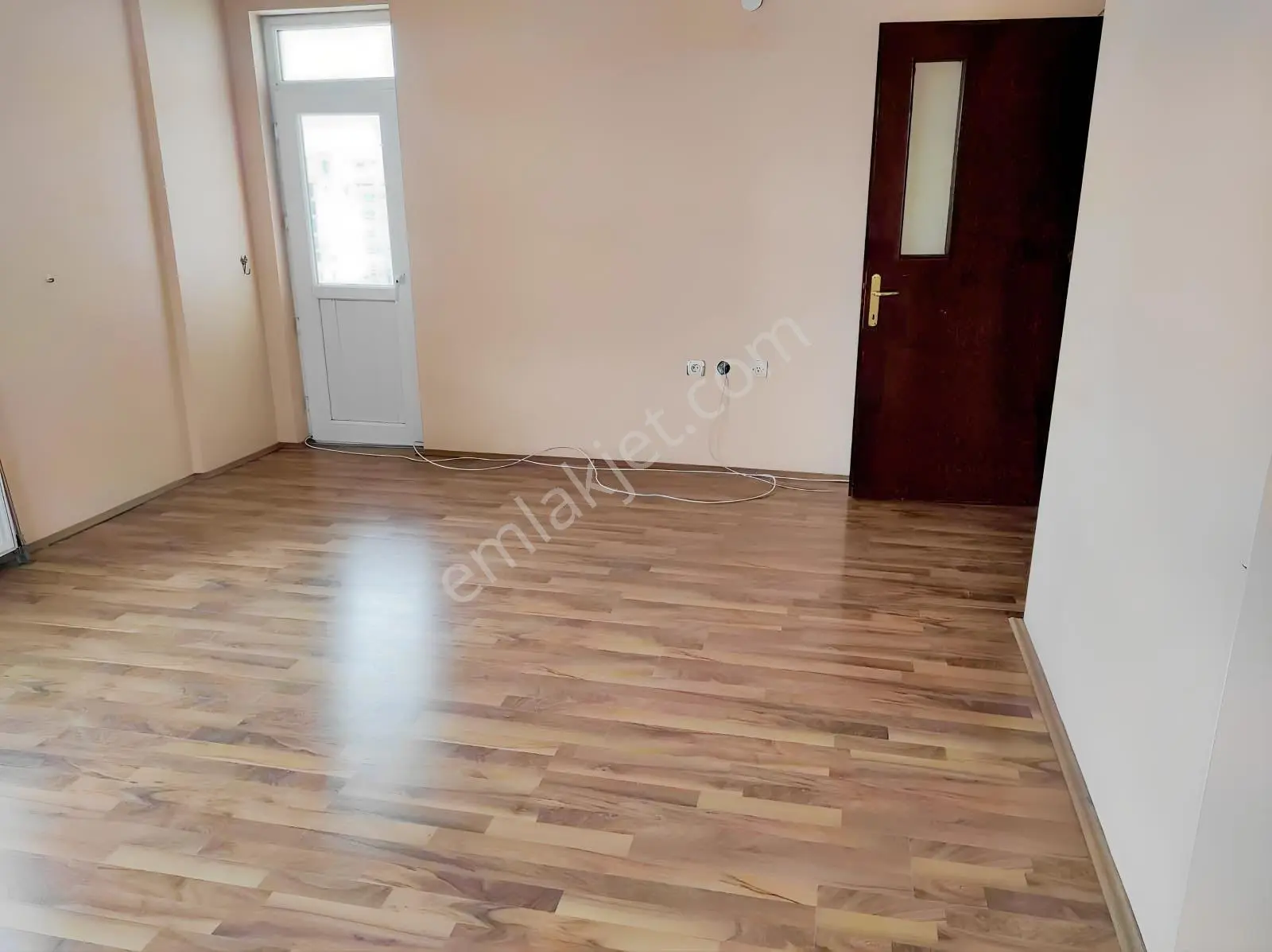 Tanrıverdi'den Satılık Atatürk Mah Site İçi Arakar 3+1 — fotoğraf 6