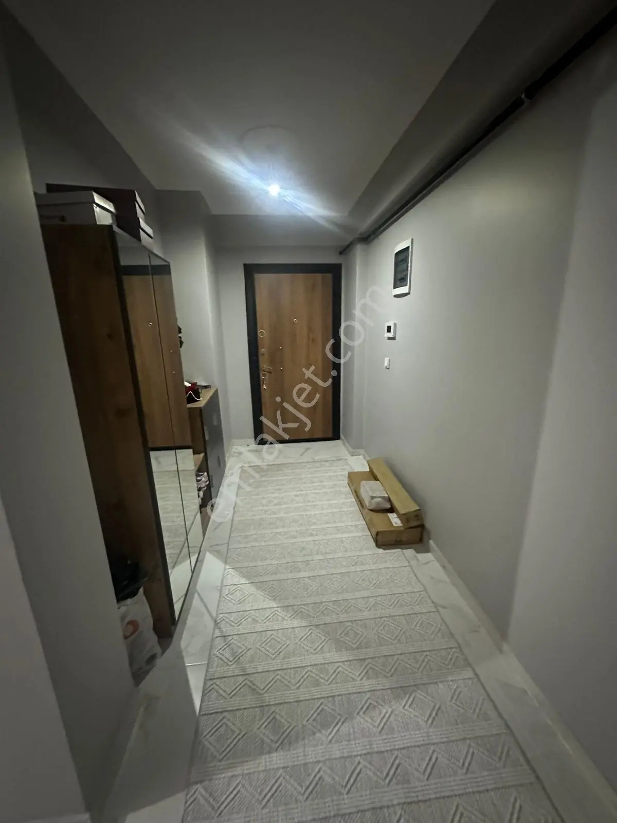 İstiklal Mahallesi Satılık 3+1 Geniş Ve Bakımlı Daire — fotoğraf 6