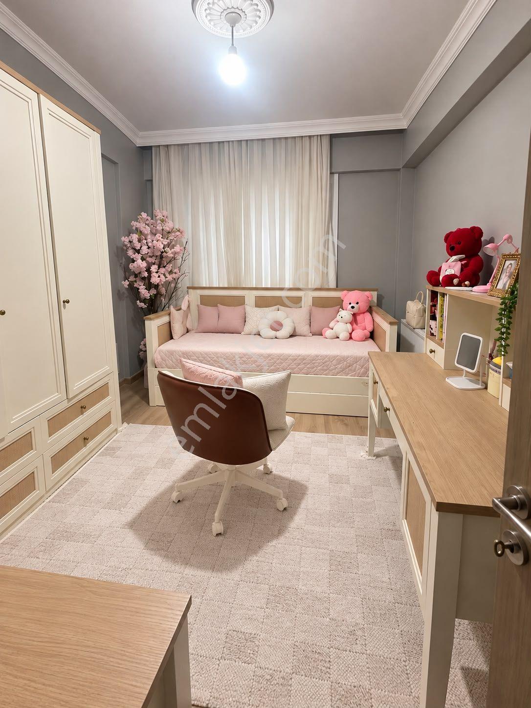 İstiklal Mahallesi Satılık 3+1 Geniş Ve Bakımlı Daire — fotoğraf 30