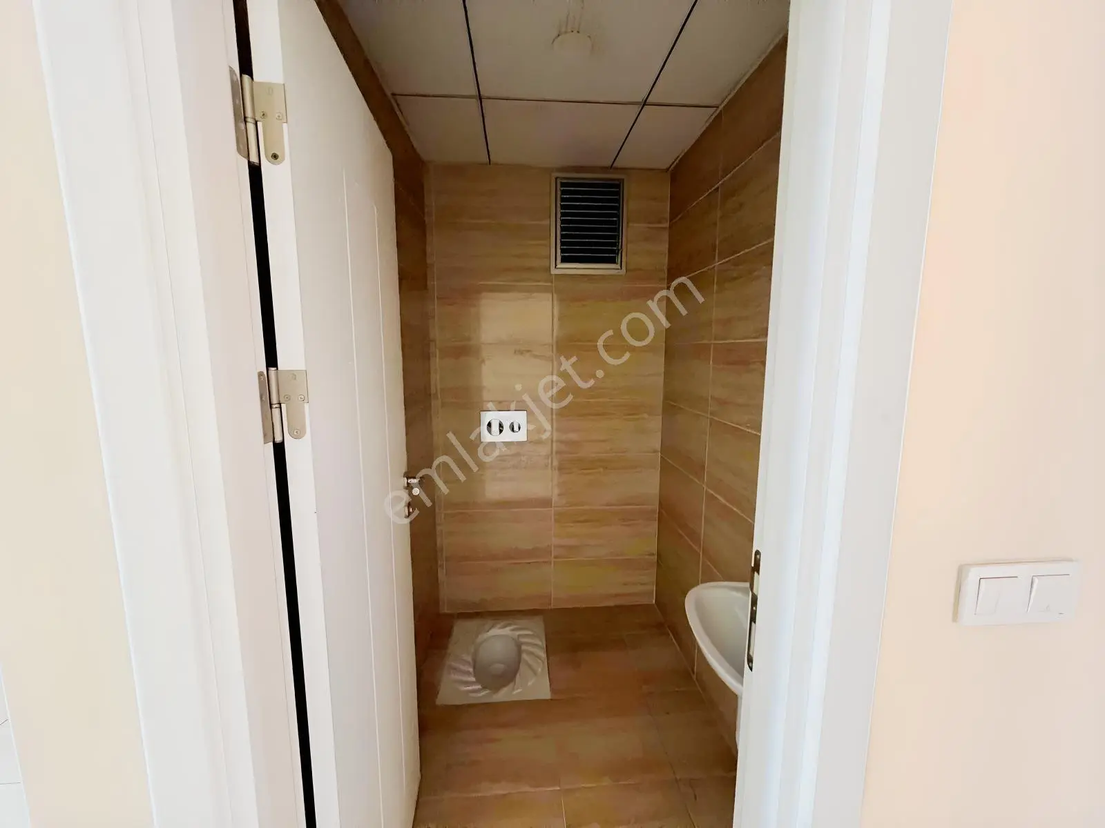 Trabzon Yalıncak Anayolda Satılık 3+1 — fotoğraf 21