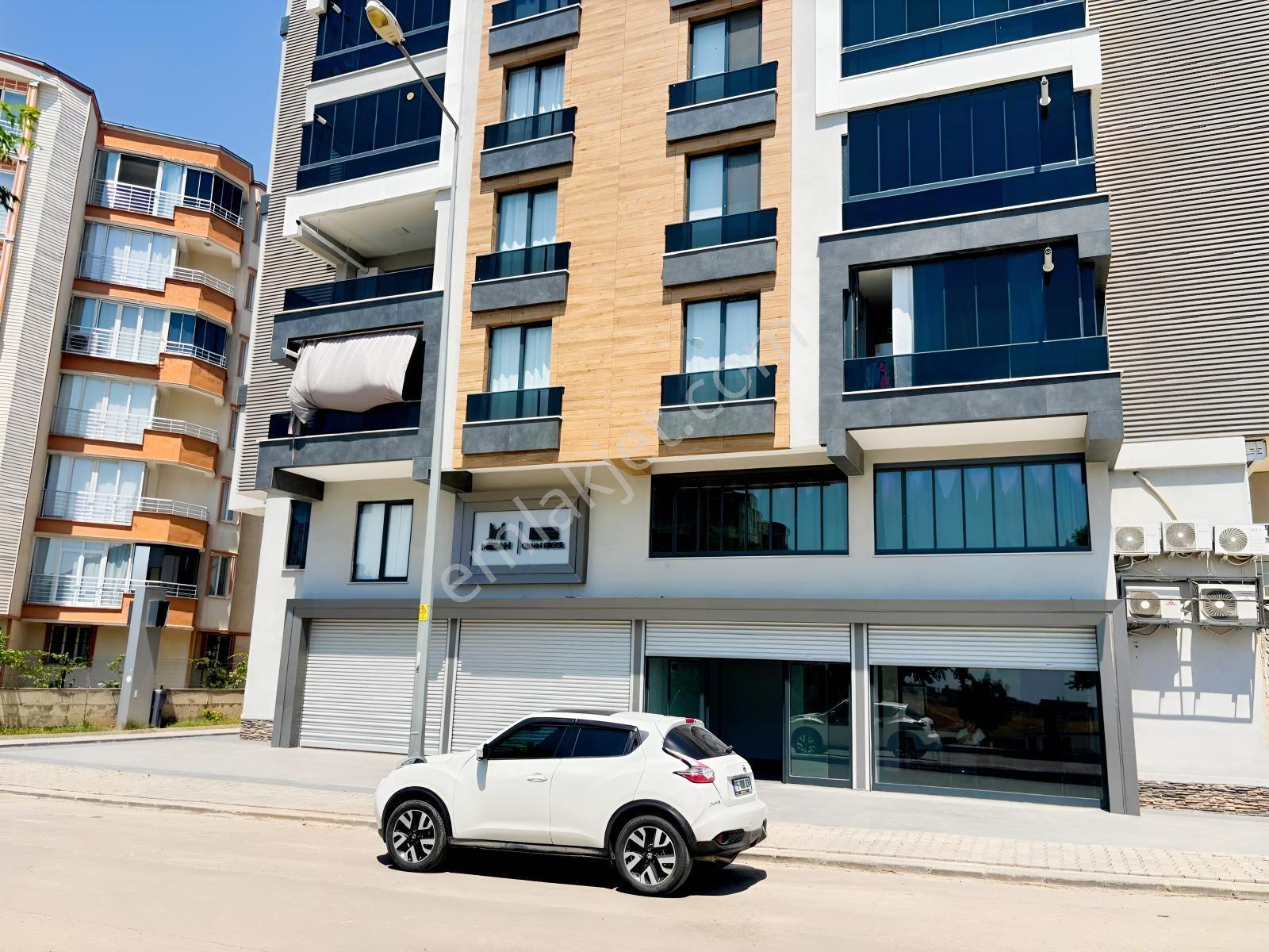 Çamlıtepe'de Satılık 2.5+1 Lüx Daire — fotoğraf 18
