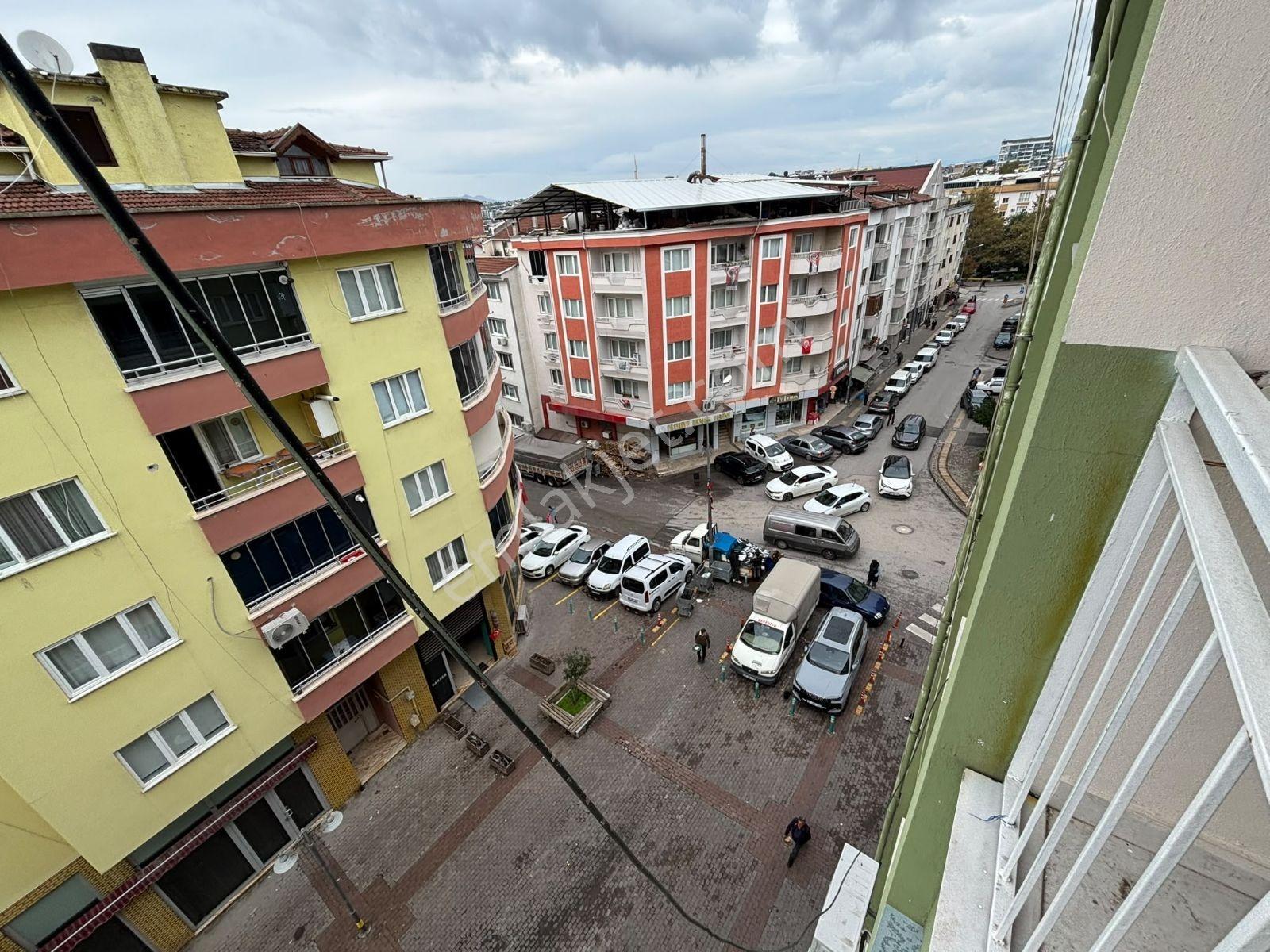 Nilüfer Fethiye Merkezde 130 M² Geniş 3+1 | 3 Balkonlu — fotoğraf 8