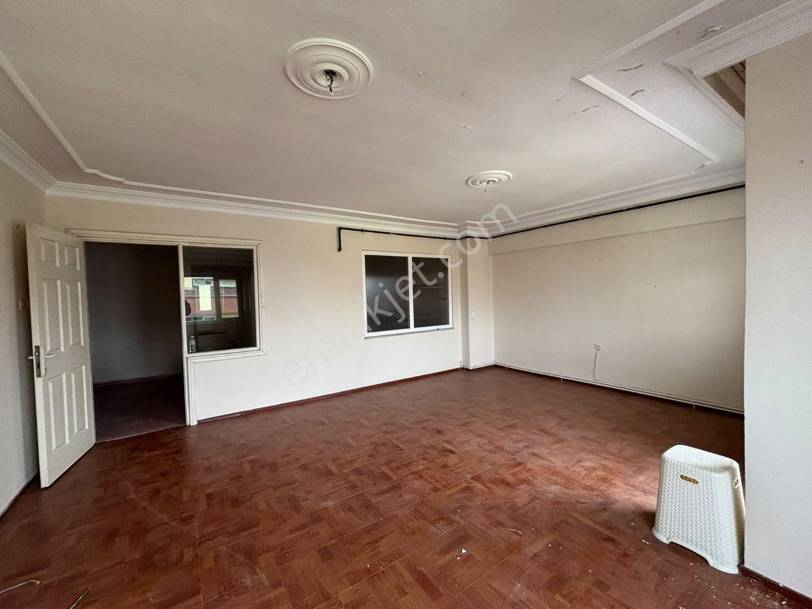 Nilüfer Fethiye Merkezde 130 M² Geniş 3+1 | 3 Balkonlu — fotoğraf 9