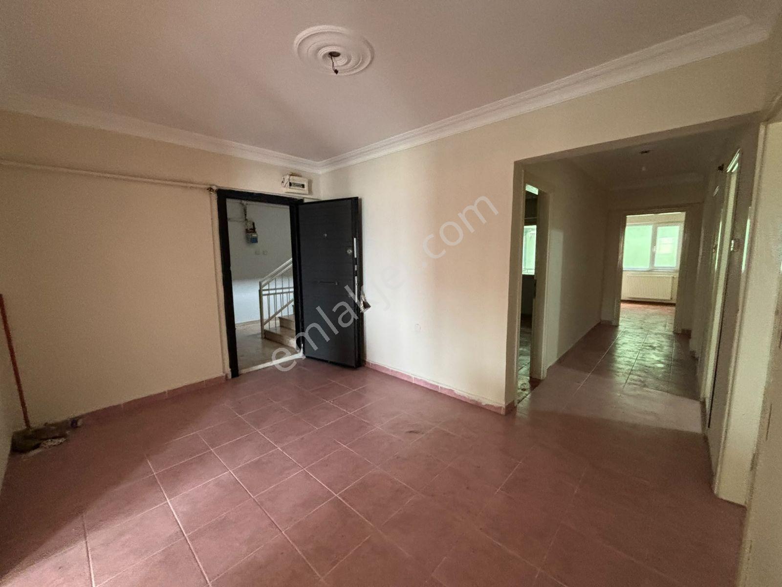 Nilüfer Fethiye Merkezde 130 M² Geniş 3+1 | 3 Balkonlu — fotoğraf 11