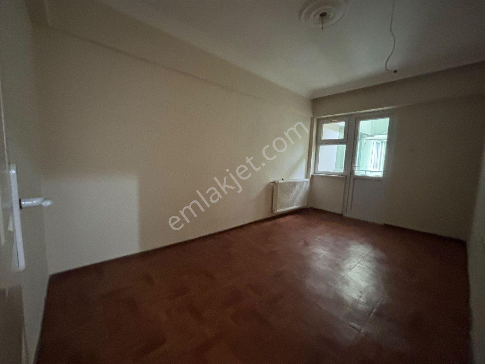 Nilüfer Fethiye Merkezde 130 M² Geniş 3+1 | 3 Balkonlu — fotoğraf 13